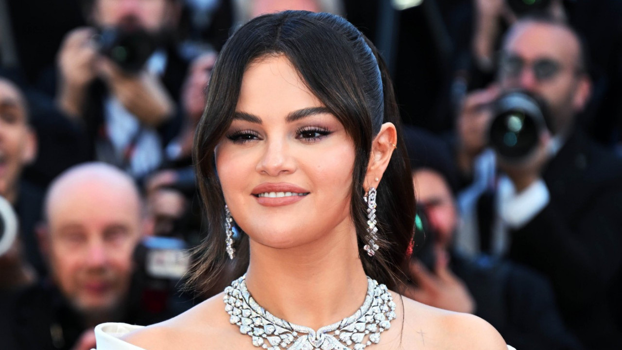 VERILA SE SELENA GOMEZ: "Zauvek počinje sada" (FOTO)