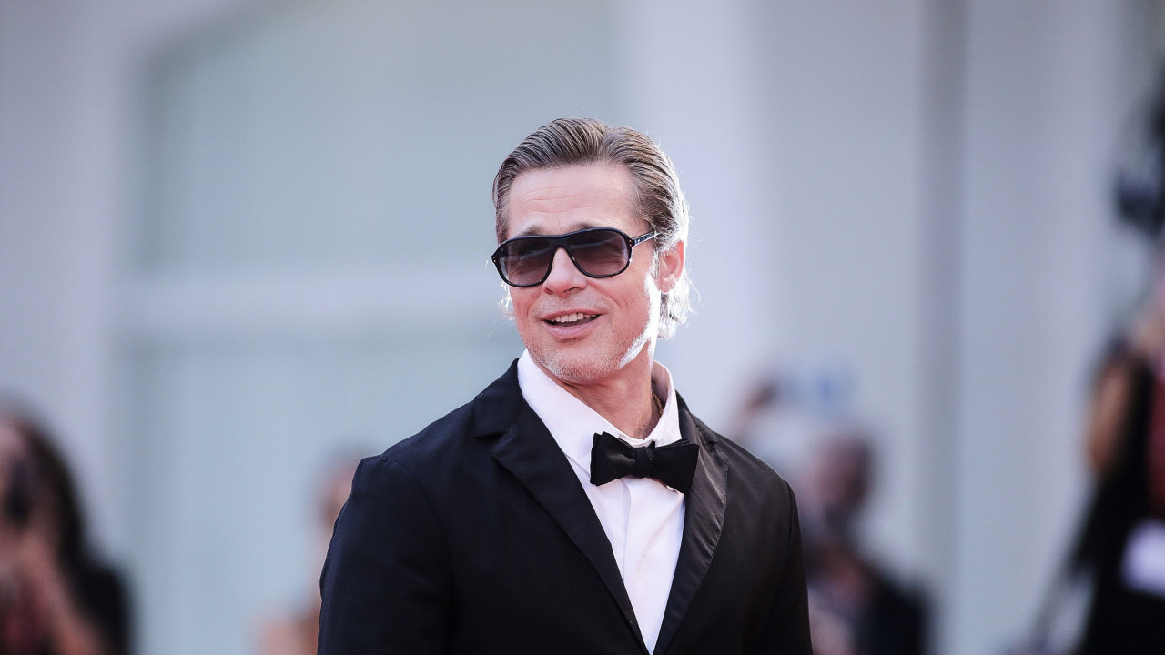 ДОБИЛА ПОРУКУ ОД "БРЕД ПИТА": Убрзо остала без 830.000 евра