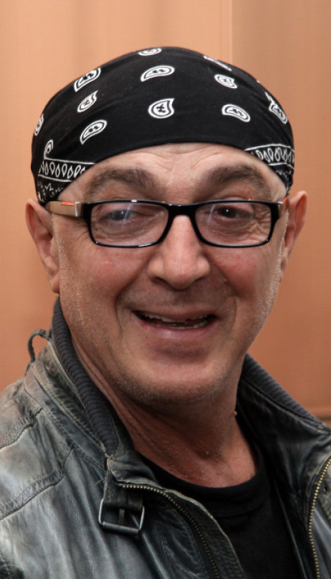 ОЛИВЕР ПРВИ ПУТ БЕЗ МАРАМЕ: Једина фотографија у јавности