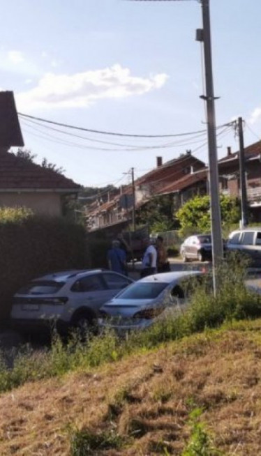 Snimci sa mesta trostrukog ubistva u Knjaževcu