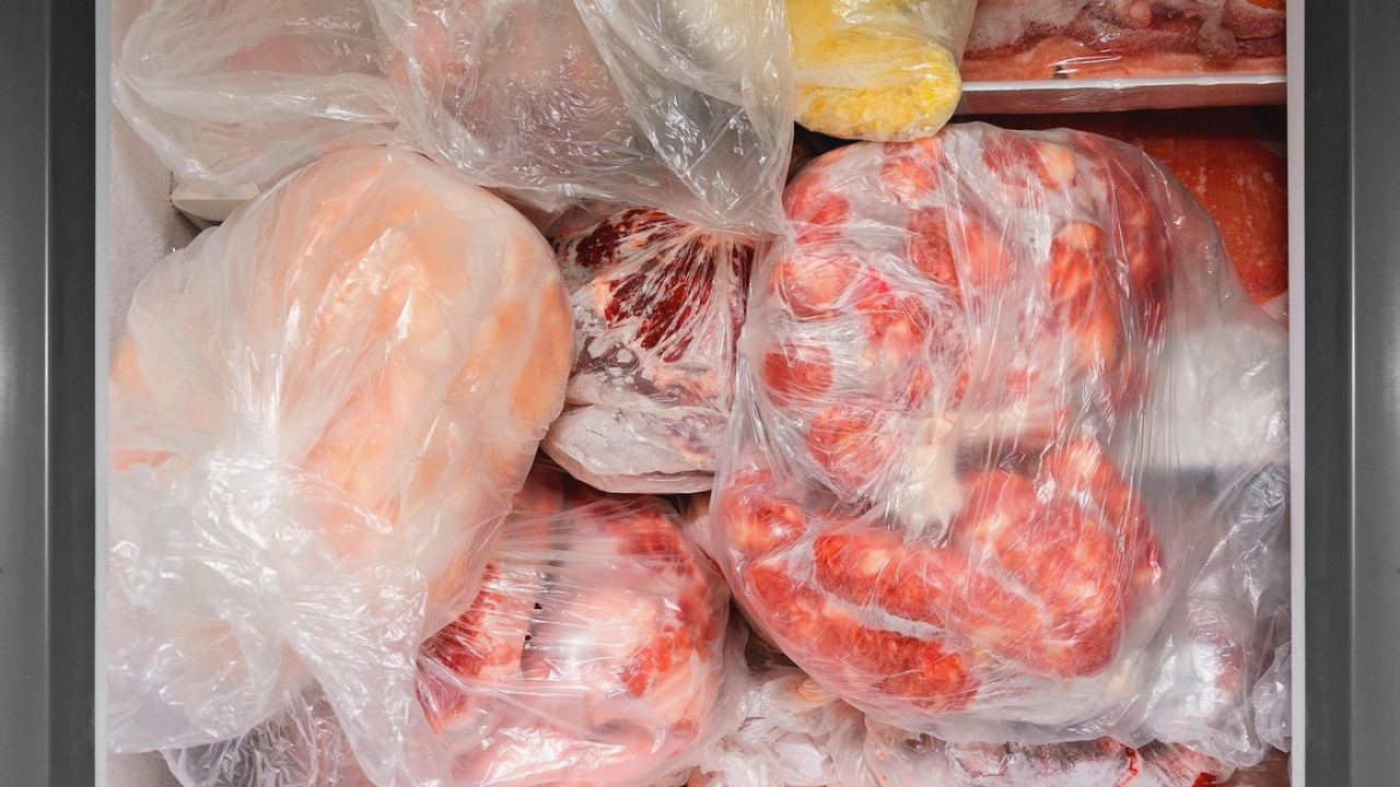 Nikako u zamrzivač: Ovih sedam namirnica ne smete pod led