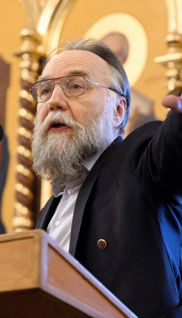 "КРСТИТЕ СЕ...БИЋЕ ПРЕКАСНО" Дугин послао мистериозну поруку