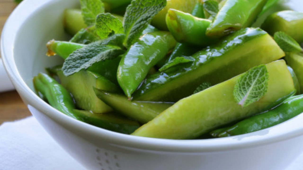 САЛАТА ОД БОРАНИЈЕ: Лагана и здрава у зимске дане