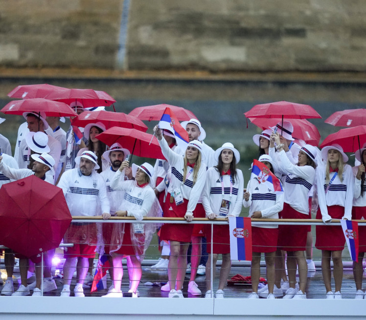 Српски олимпијски тим представљен на отварању Игара у Паризу