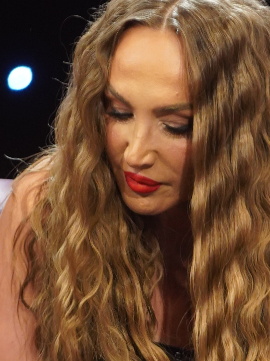 GOGA ISPRATILA MAJKU NA POČINAK: Samo dvoje kolega došlo