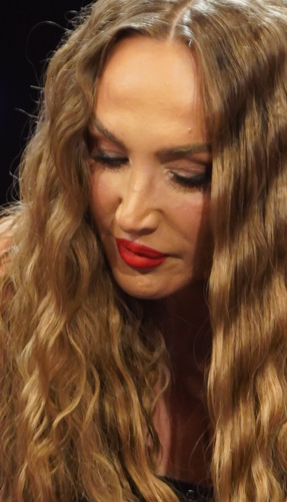 GOGA ISPRATILA MAJKU NA POČINAK: Samo dvoje kolega došlo