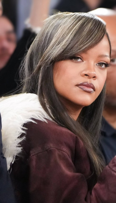 IZVRŠEN NAPAD NA RIJANINU KUĆU: Pucano iz automatske puške