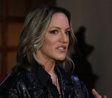 "POKUŠAVAM DA SAŽMEM NEKE REČI": Smrt u domu naše pevačice