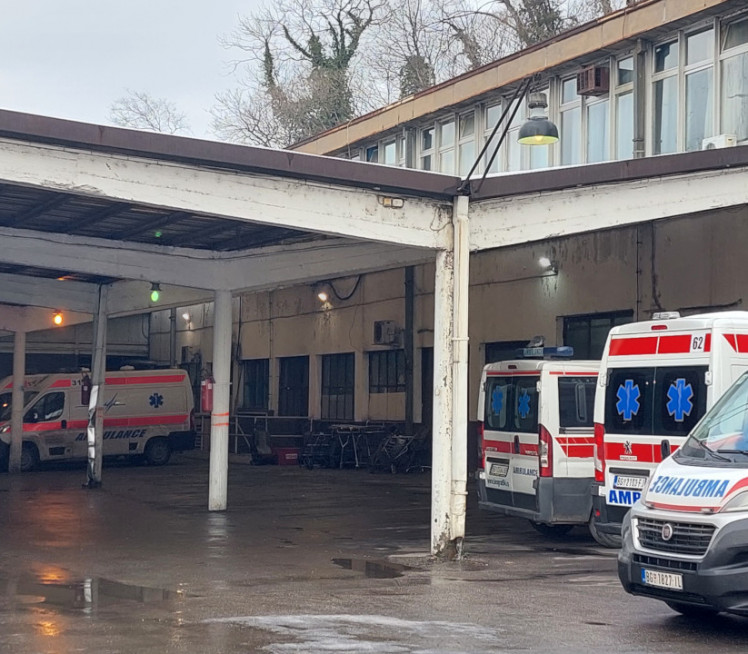 KRVAVI OBRAČUN: Muškarac izboden nožem zbog parking mesta