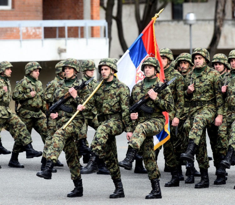 NA NEODREĐENO: Stalni posao za 10.000 srpskih vojnika
