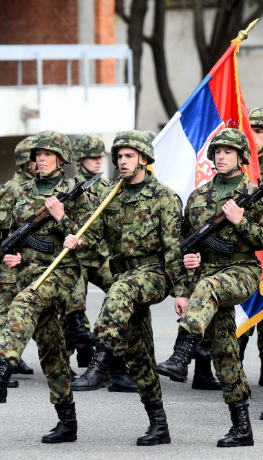 NA NEODREĐENO: Stalni posao za 10.000 srpskih vojnika