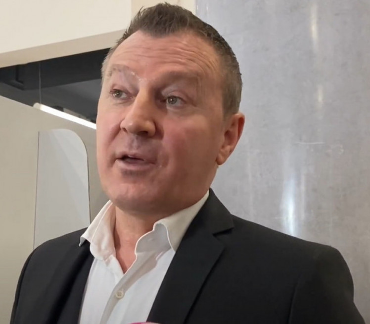 "NISAM GA VIDEO SA FAMILIJOM": Komšije žestoko o pevaču