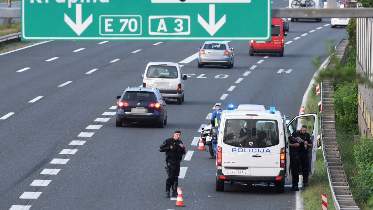 POLICIJA U ŠOKU Zatekli devojčicu(14) kako prevozi migrante