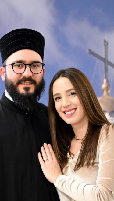 VERA JOJ POMOGLA: Danica noćila u svetinji zbog zdravlja ćerke