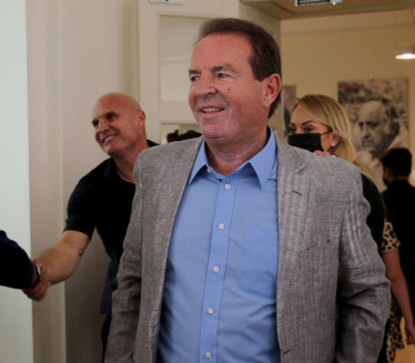 "RADILI SMO U GARAŽI": Kako je Karić zaradio prvi milion