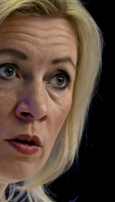 ZAHAROVA: Amerika ratom u Iranu hoće da izbegne BAKROT