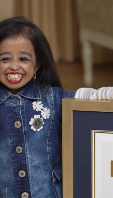 O NJOJ SE DUGO PISALO: Gde je danas najniža žena na svetu?