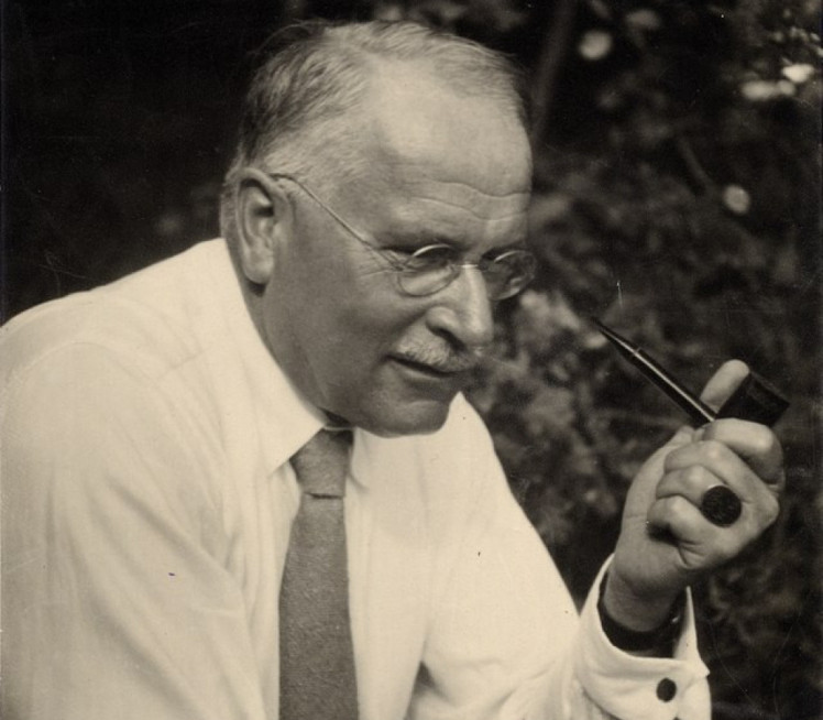 "РЕЦЕПТ" ГУСТАВА ЈУНГА: Пет савета за срећу