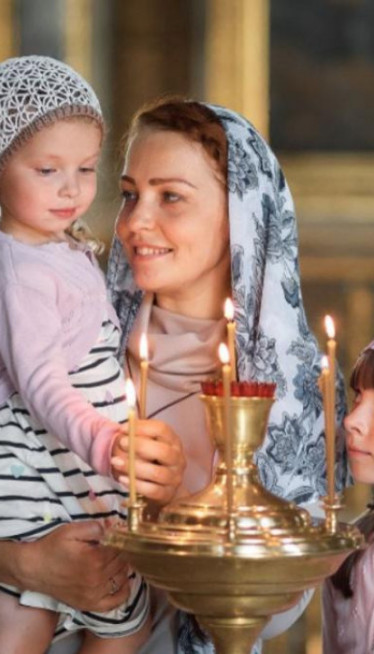 У НЕДЕЉУ СУ МАТЕРИЦЕ: Срби греше - испоштујте 1 обичај