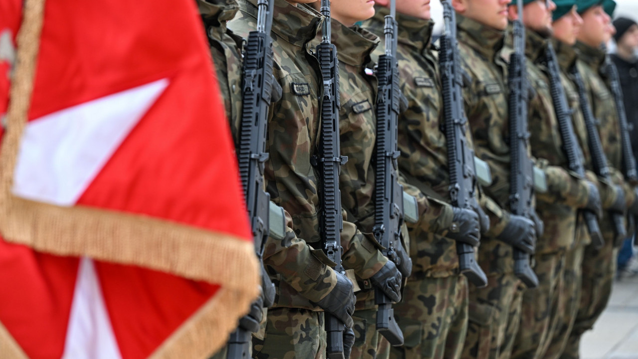 У СТРАХУ ОД РАТА: Европска земља гради моћну војску