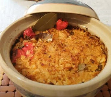 KAFANSKI PODVARAK: Gurmanski recept sa suvim šljivama