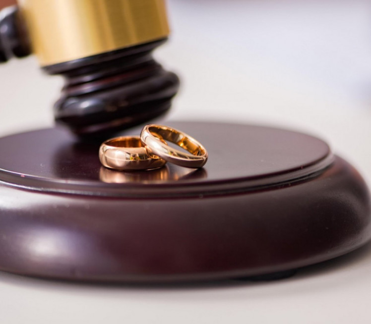 NIJE DOBRO NOSITI JE: Šta učiniti sa burmom posle razvoda