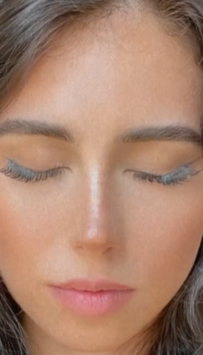 NAJLEPŠE NA SVETU? Kad ona otvori oči svima "padne vilica"