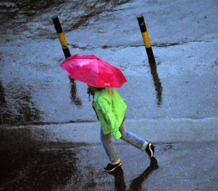 Снег се вратио, биће и КИШЕ - време данас