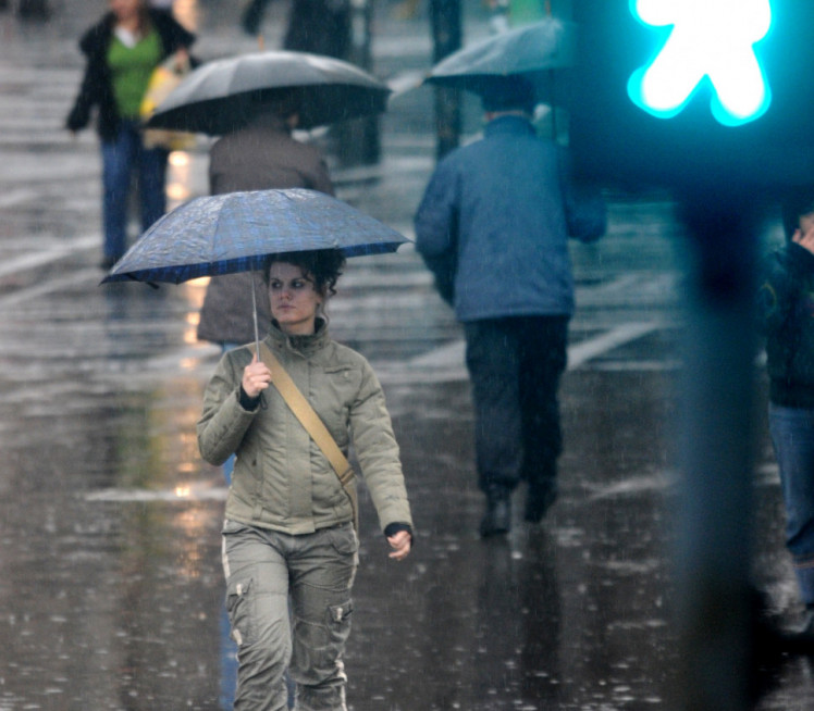 ДАНАС ОБЛАЧНО: Ево где и кад се очекује киша