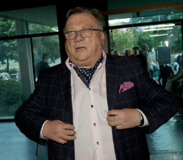 Halid LUDO VOLEO srpsku voditeljku - posvetio joj i PESMU