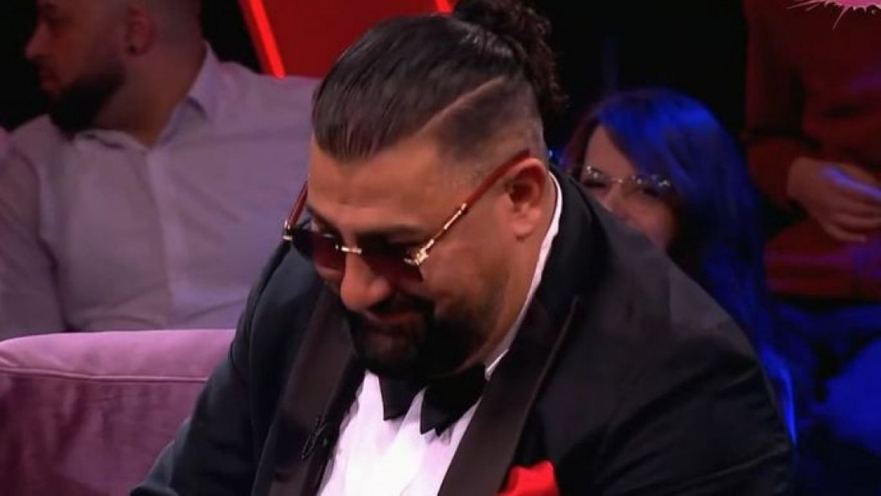 "CILJ - FUDBALSKI TIM" Pevač čeka osmo dete sa osmom ženom