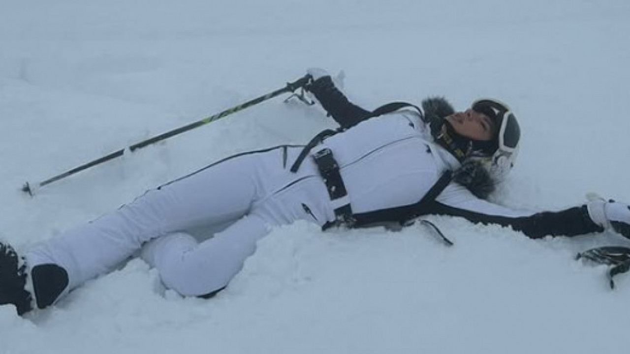 "DEŠAVA SE I NAJBOLJIMA" Voditeljka doživela nezgodu na snegu