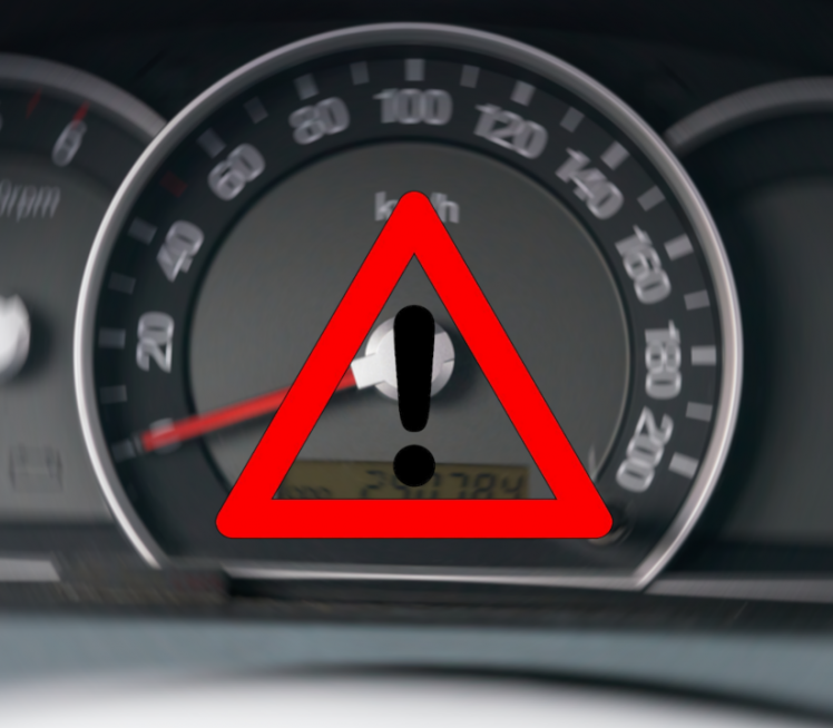 Чак 80 посто возача не зна шта поручује ОВА ЛАМПИЦА