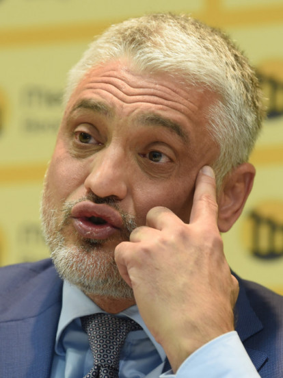 Novi posao nema veze sa politikom: Od čega danas živi Čeda?