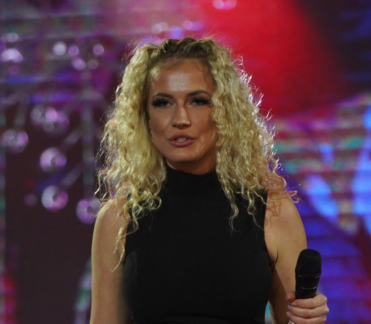 RIJALITI UČESNICA PRIZNALA VEZU SA MENSUROM: "Sladak je i uspešan, ne smeta mi što je procurelo u javnost!"