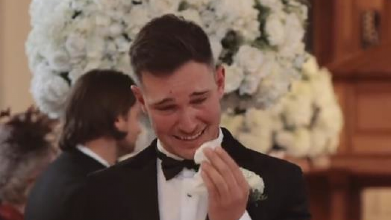 Младожења чуо ЋЕРКИН глас - сместа бризнуо у ПЛАЧ