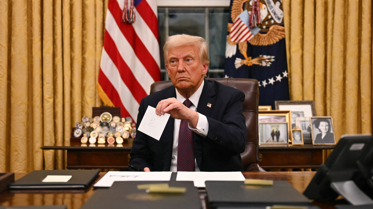 ТРАМП ДАЈЕ ЗЛАТНЕ ВИЗЕ: Шанса за улазак и државаљанство САД