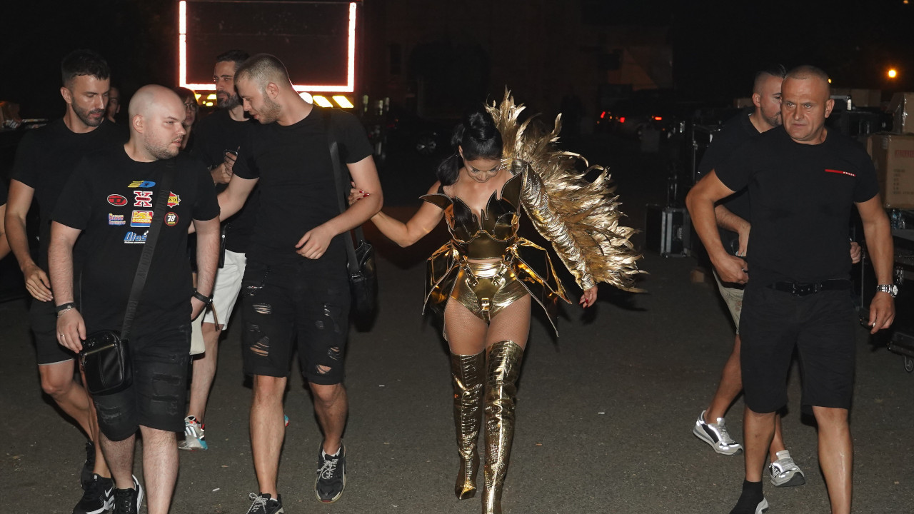 СИНА ОСТАВИЛА КАДА ЈЕ ИМАО 4 ГОДИНЕ: Фолкерка прошла пакао