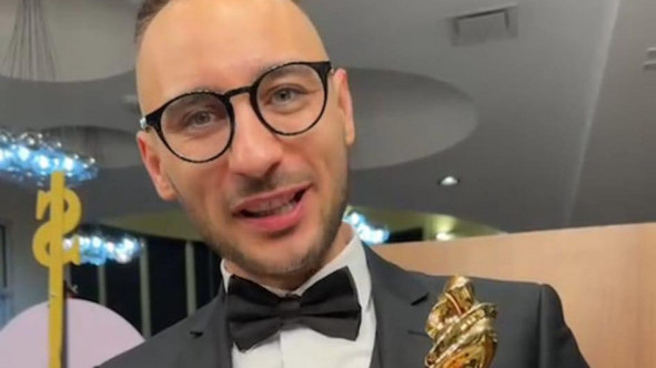 Милан Поњевић проглашен за НАЈБОЉЕГ порно глумца