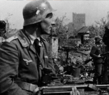 POSLE 84 GODINE: Otkriveno ko je nacista s zloglasne fotke