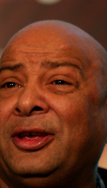 ZASVIRAO NA DŽEJEVOM GROBU: Muzičar rasplakao mnoge