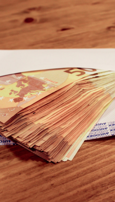 Ovo nikada ne plaćajte kešom - zbog te navike gubite novac