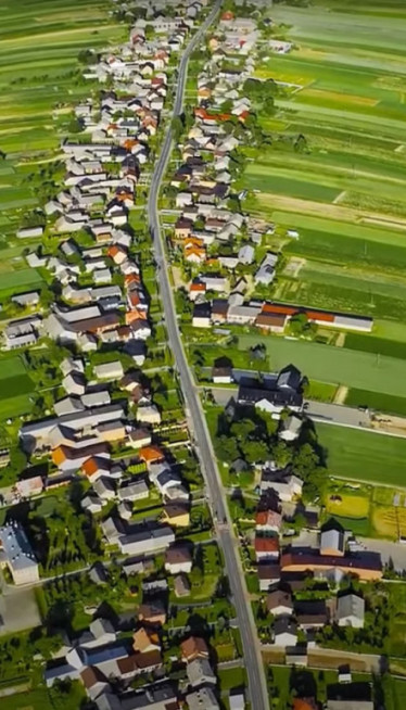 CELO SELO - JEDNA ULICA: Duga 9km, u njoj živi 6.000 ljudi