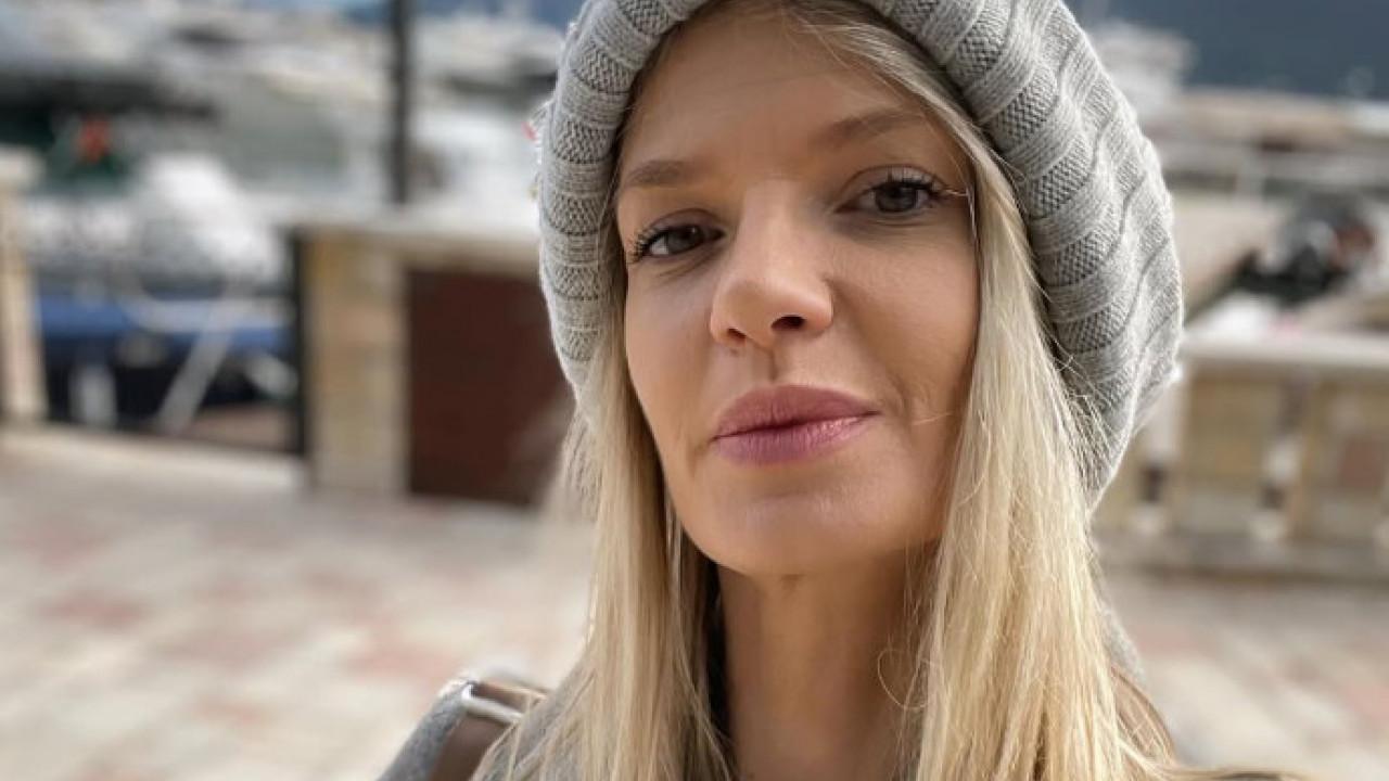 I DALJE MAMI: Glumica i posle dva porođaja PRŠTI (FOTO)