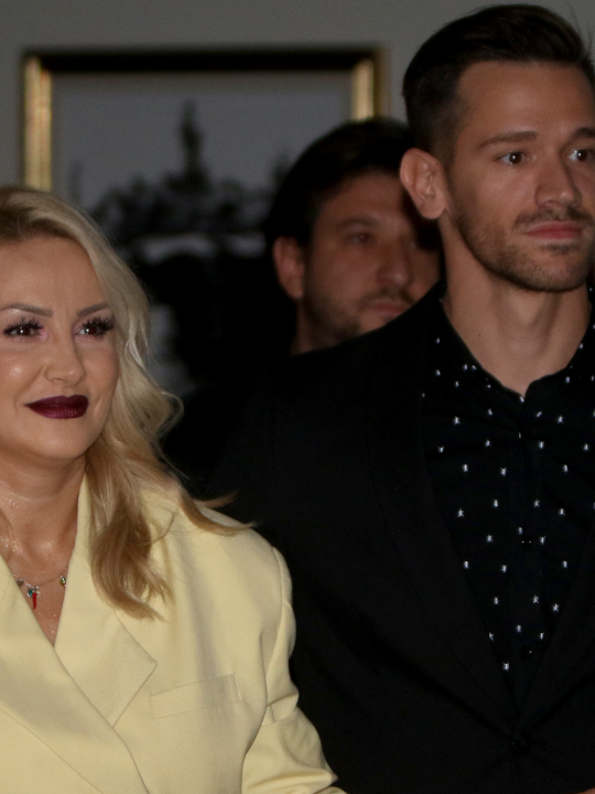 "Imam intimne odnose na javnim mestima, svrati u Košutnjak"