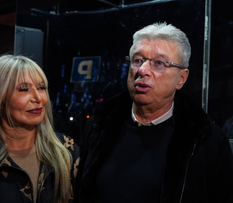 ТЕШКО СЕ ЛЕЧИ: Саша имао велики проблем, ћерка га наследила