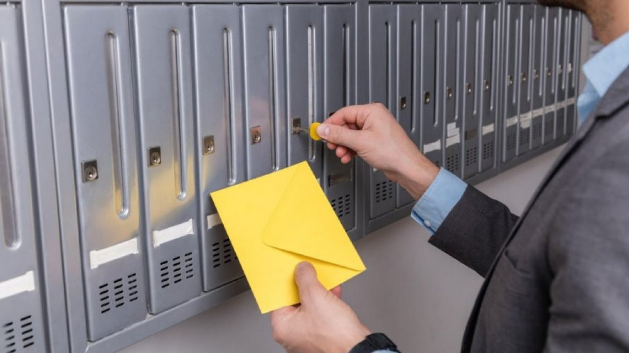 BOMBE ZA POZNATE: Pronađene eksplozivne naprave u pošti