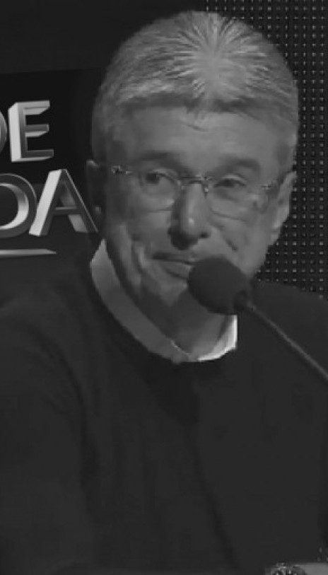 "TOLIKO JE TRAGA OSTAVIO": Pevač progovorio o Saši