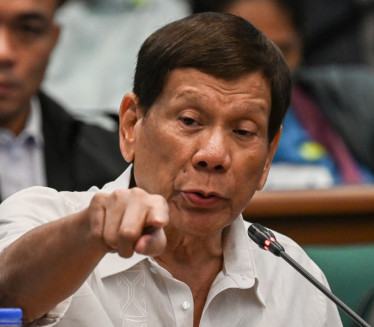 RUTERTE OPTUŽEN ZA ZLOČINE: Hag ga tereti za masovna ubistva