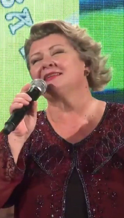 "НИЈЕ СМАК СВЕТА": Певачица се развела после четири деценије